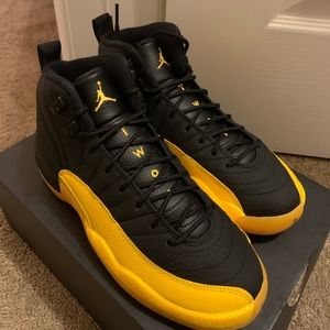 🚨sold🚨jordan 12 university gold